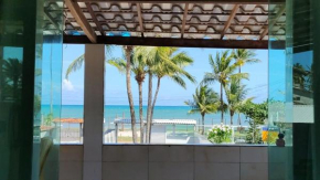 Quarto aconchegante e sossegado frente ao mar